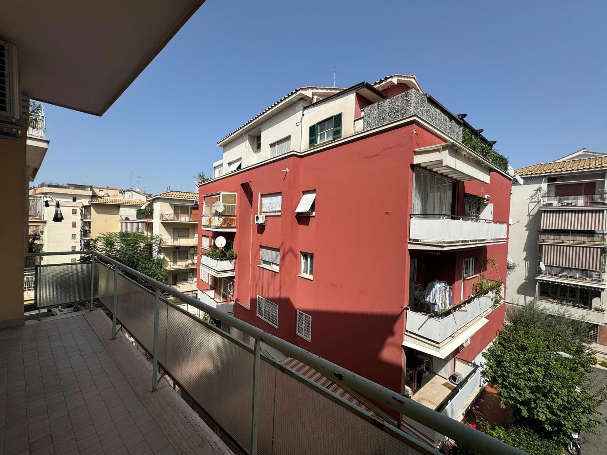 Apartment Vintage Comfort Steps From Vatican *
